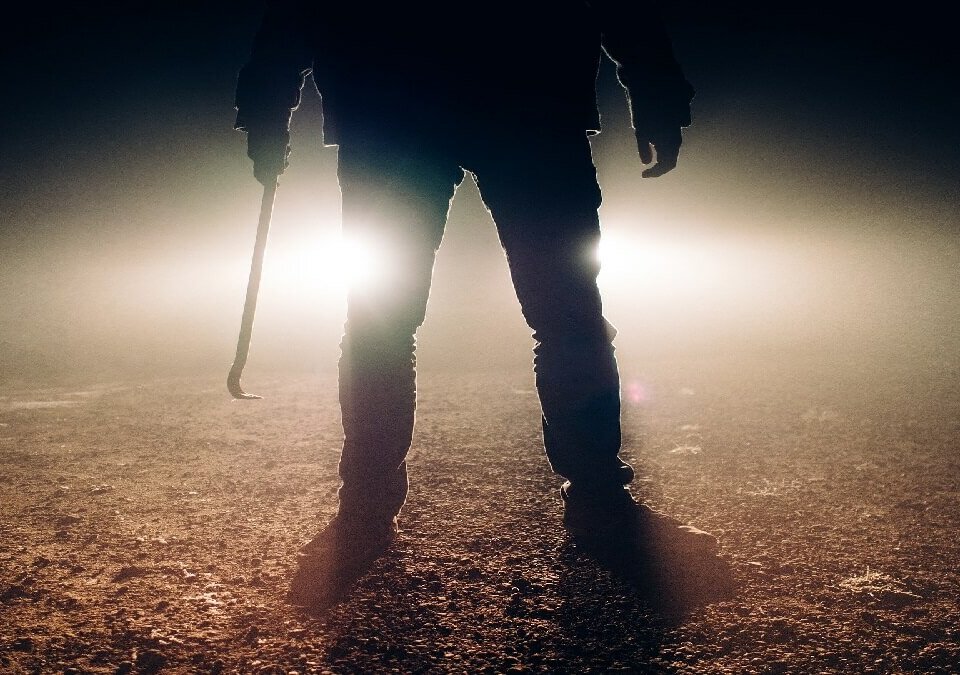 遭惡鄰居毆打致傷,委任台中刑事律師協助提出傷害告訴!