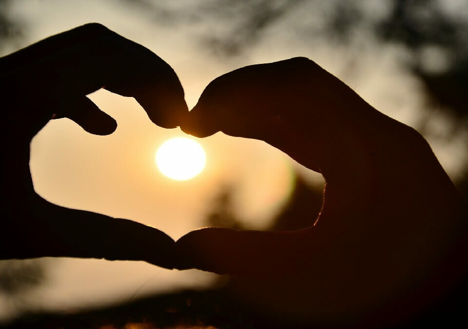 買春還想要求巨額婚後財產,數次調解離婚終獲成功!